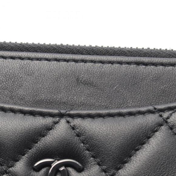 CHANEL Black Lambskin Leather Wallet - Picture 8 of 8